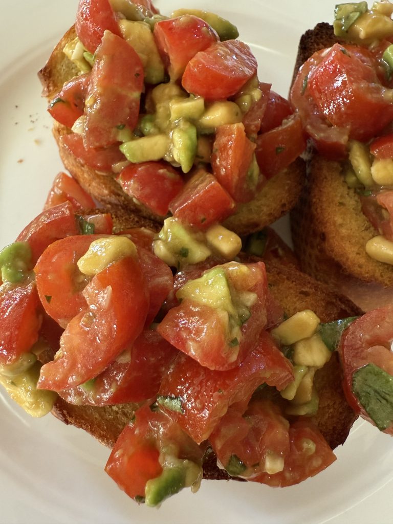 Avocado-Bruschetta