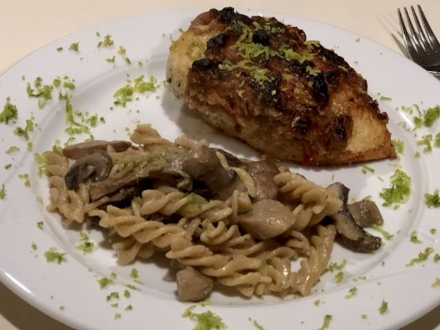 Erdnuss-Knusperfilet vom Huhn