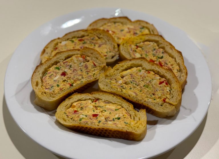 Gefülltes Brot