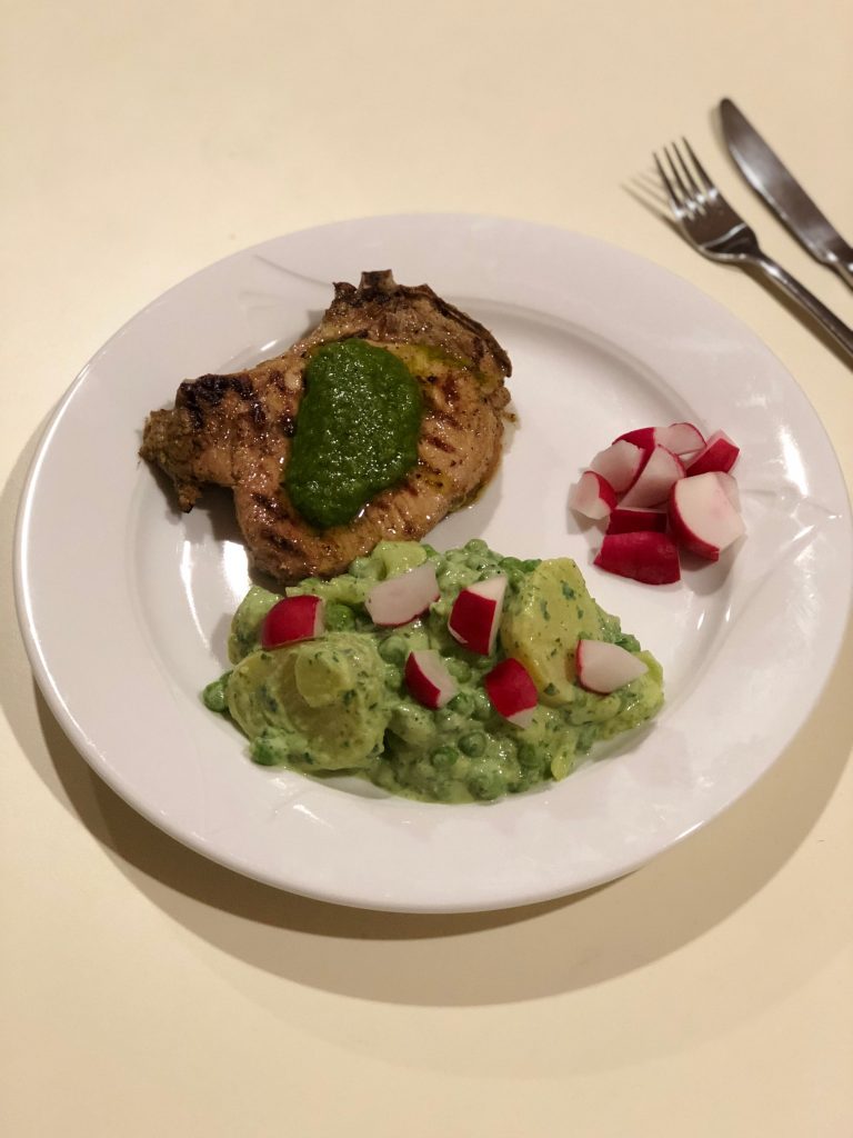 Grüner Kartoffel-Erbsen-Salat