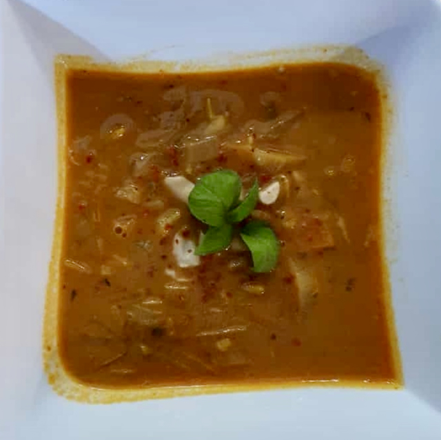 Afrikanische Erdnuss-Suppe