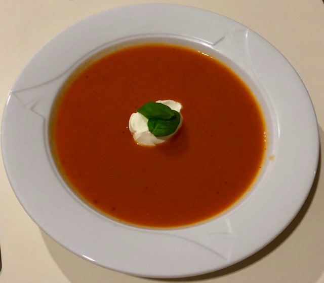 Frische Tomatensuppe