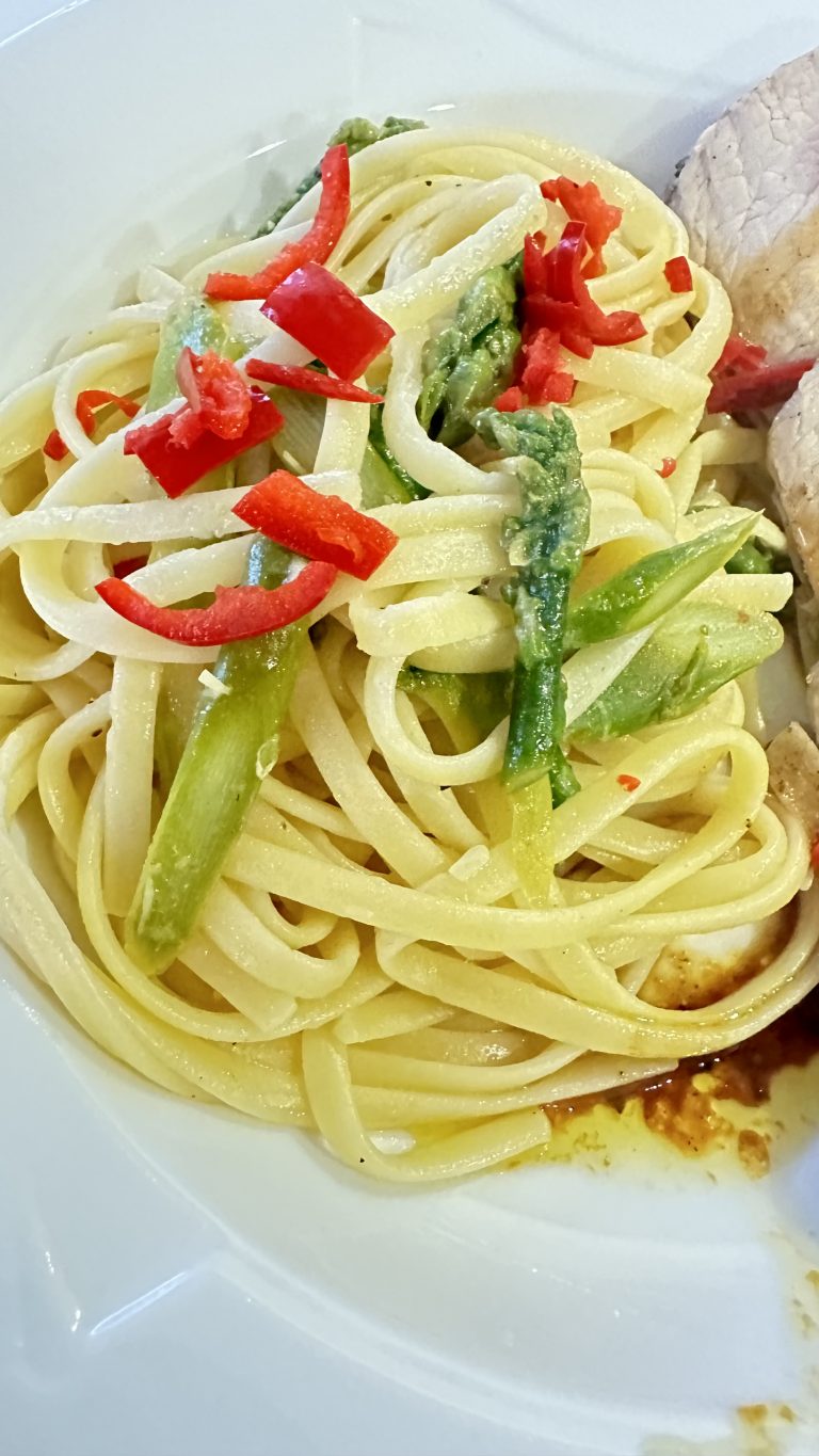 Linguine mit Spargel